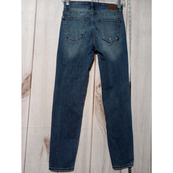 Judy Blue Jeans Womens 5 27 Blue Distressed Relaxed Fit Mid Rise Stretch Denim - Picture 3 of 8